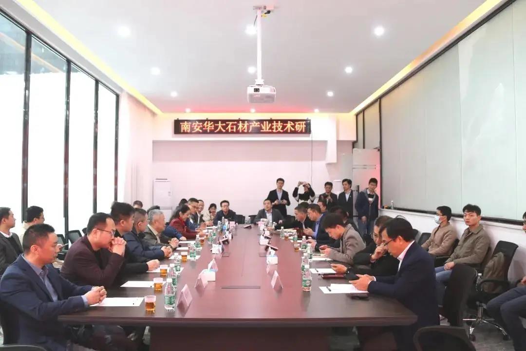 微信图片_20211229080731.jpg